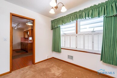 5127 Sandra Dr, Toledo, OH 43613 - photo 7