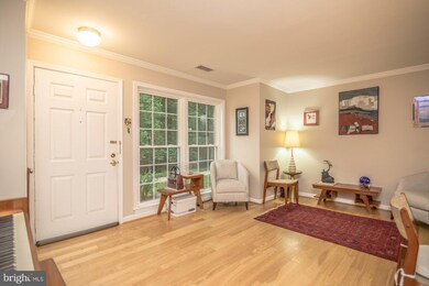 5704 Brewer House Cir unit 101, Rockville, MD 20852 - photo 4