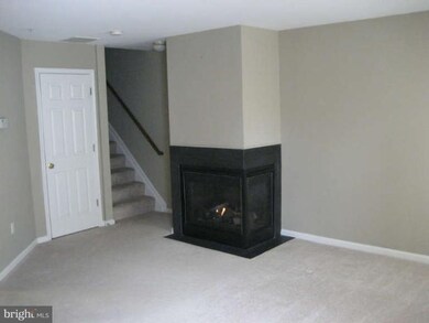 47 Royalty Cir, Owings Mills, MD 21117 - photo 2