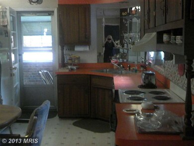 3020 Craiglawn Rd, Beltsville, MD 20705 - photo 4