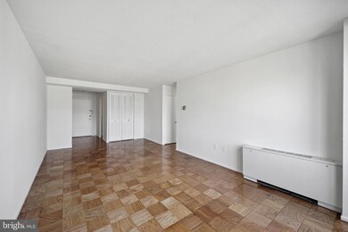 River Park unit N101, Washington, DC 20024 - photo 4