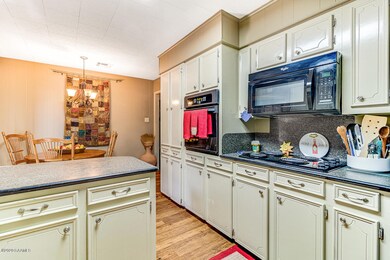 218 Valcourt-9