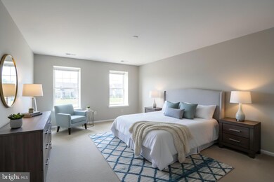 3256 Tayloe Ct, Herndon, VA 20171 - photo 4