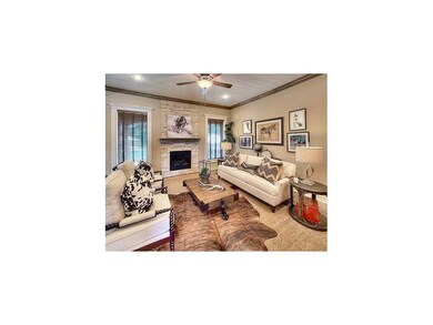 4008 SW Kamryn Dr, Lees Summit, MO 64082 - photo 6