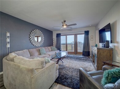 Enjoy the view of the Gulf of Mexico while relaxin