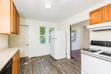 17 Beech St, Newmarket, NH 03857 - photo 7