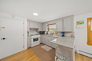 83 -85 Lake St unit 2, Waltham, MA 02451 - photo 6
