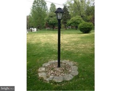 2235 Lenhart Rd, Colmar, PA 18915 - photo 3