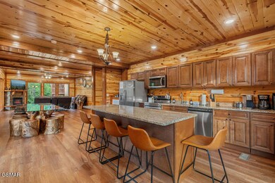 2864 Owens Ridge Way, Sevierville, TN 37876 - photo 7