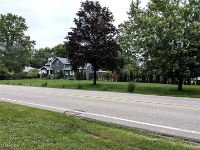 26690 Cook Rd, Olmsted Falls, OH 44138 - photo 4