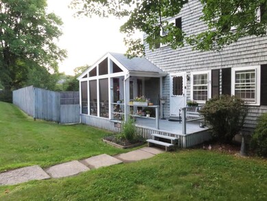 113 Signal Hill Dr, Brattleboro, VT 05301 - photo 4