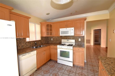 3081 NW 123rd Ave, Sunrise, FL 33323 - photo 4