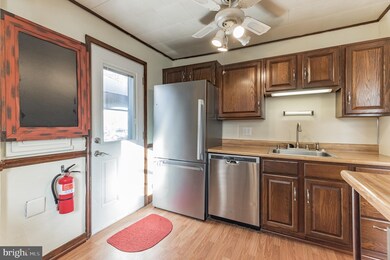 39 Gilbert Ave, Westville, NJ 08093 - photo 5