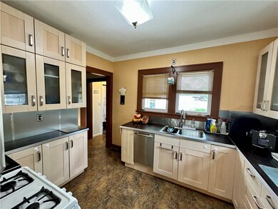 1120 S 15th St, Mattoon, IL 61938 - photo 6