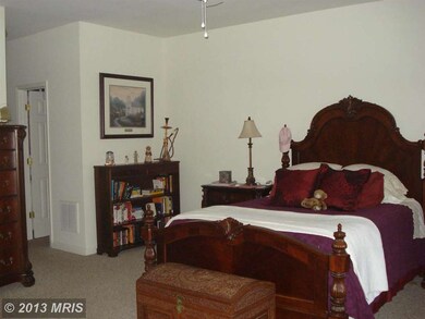 6903 Bluefield Dr, Fredericksburg, VA 22407 - photo 5