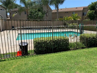 153 S Wilmington Ave unit C, Compton, CA 90220 - photo 3