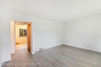 2411 Forest Rd, Lansing, MI 48910 - photo 4