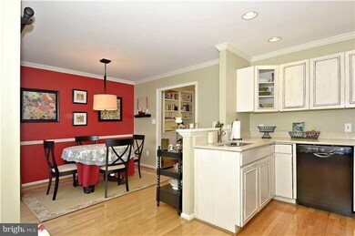 2408 Garnett Dr, Alexandria, VA 22311 - photo 2