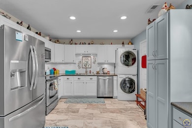 4236 SW Twilight Dr, Topeka, KS 66614 - photo 5