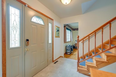 4909 Vanlear Rd Columbus OH 43229 USA-00