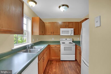 47 E 3rd Ave unit 14, Spring Grove, PA 17362 - photo 3