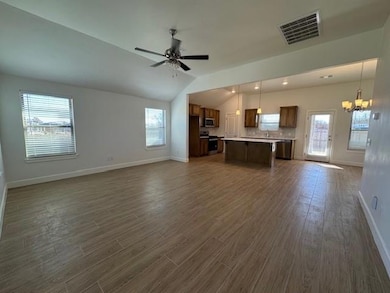 20110 Woodrock St, Harrah, OK 73045 - photo 5