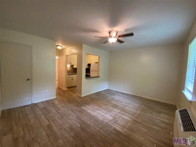 4114 Florida St unit 3, Zachary, LA 70791 - photo 2