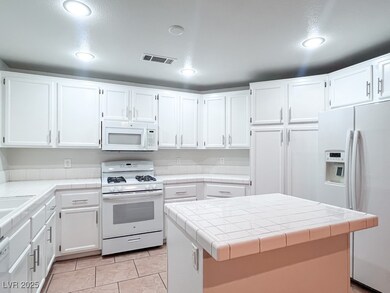 5532 Great Divide St unit 1, North Las Vegas, NV 89031 - photo 2