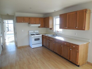 3445 Stage Rd, Jericho, VT 05465 - photo 2