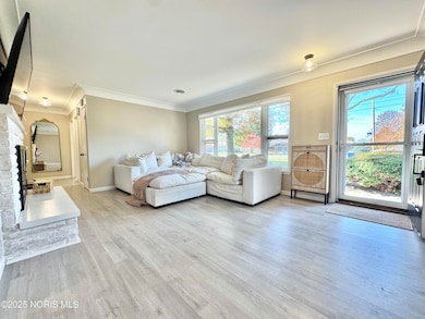 241 S Coy Rd, Oregon, OH 43616 - photo 3