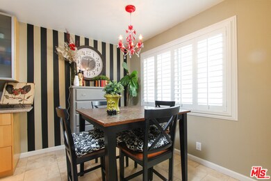 Breakfast nook
