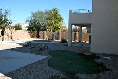 Putting Green and Pool