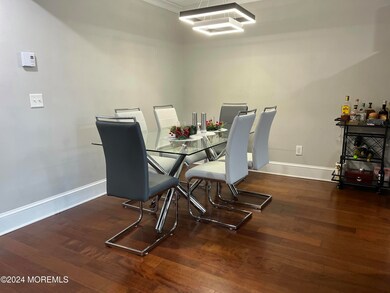 Eat In Kitchen/Dining