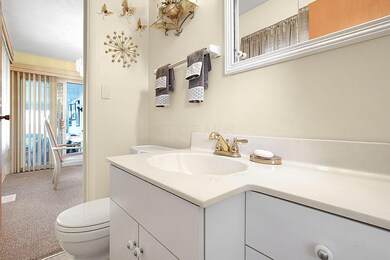 1226 Bellflower Ave, Columbus, OH 43204 - photo 7