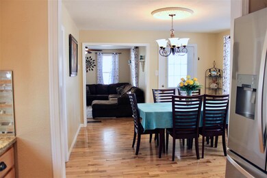 17 Winter St, Nashua, NH 03064 - photo 2