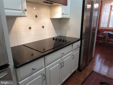 The Trianon unit 306, Bala Cynwyd, PA 19004 - photo 5