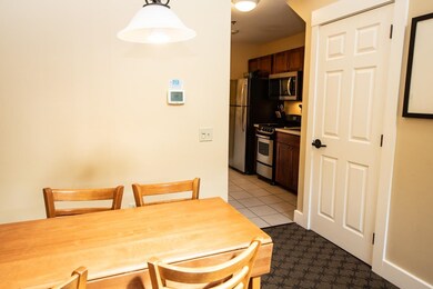 421 Qtr I Jackson Gore Inn, Ludlow, VT 05149 - photo 7