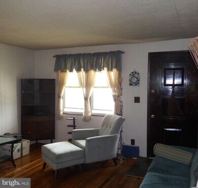 8602 Oakleigh Rd, Parkville, MD 21234 - photo 7