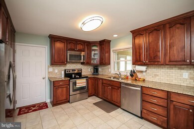 44168 Saint Andrews Ln, California, MD 20619 - photo 7