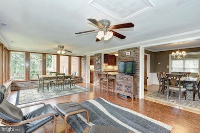 2425 Lexington Rd, Falls Church, VA 22043 - photo 7