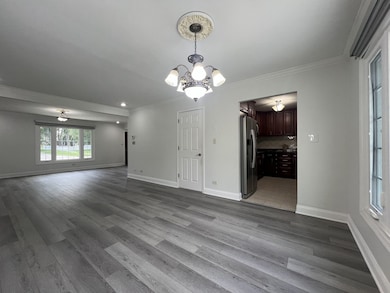 1380 Rosedale Ln, Hoffman Estates, IL 60169 - photo 6