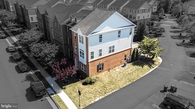 23138 Dunlop Heights Terrace, Ashburn, VA 20148 - photo 5