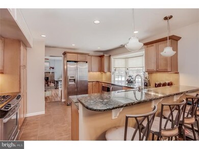 289 Maple Point Dr, Langhorne, PA 19047 - photo 7