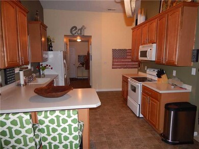 11781 Bills Ave, Fishers, IN 46037 - photo 6