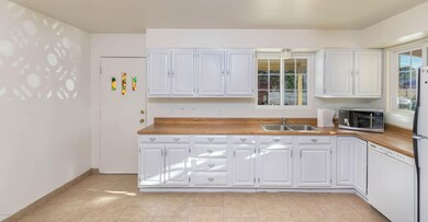 Kitchen_1