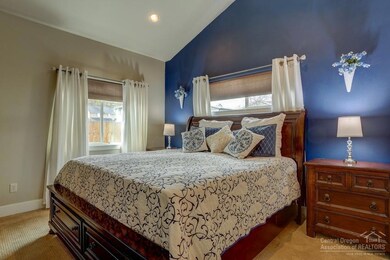 61345 Larry St, Bend, OR 97702 - photo 7