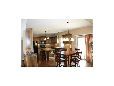 715 S Franklin St, Raymore, MO 64083 - photo 6