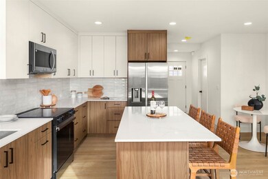 3812 S Eddy St, Seattle, WA 98118 - photo 5