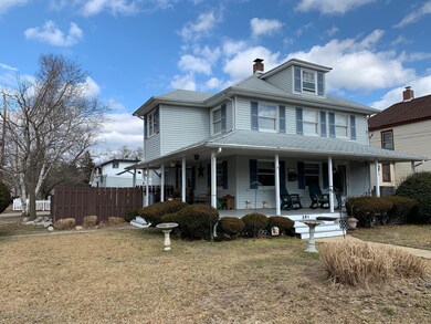 381 W Park Ave unit Summer, Oakhurst, NJ 07755 - photo 2