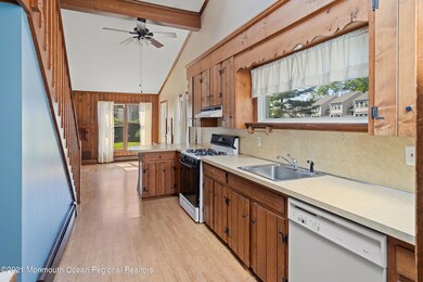 Kitchen1b